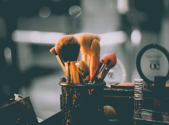Ravi Taneja – Professional Makeup Artist